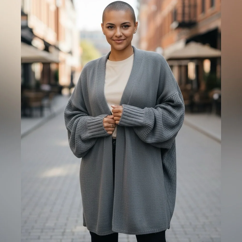 NWT Gray Oversized Knit Cardigan - Picture 2 of 7
